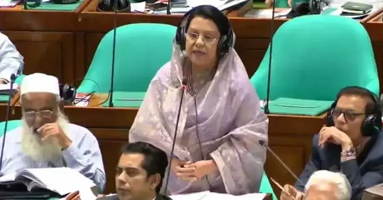 বেসামরিক বিমান পরিবহন ও পর্যটনমন্ত্রী আফরোজা খানম